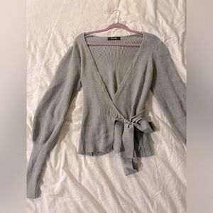 Do+Be crossbody sweater size small grey